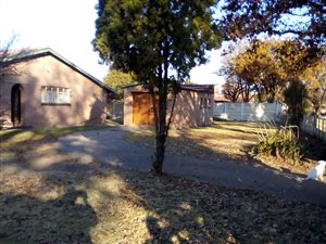 3 Bedroom House in Vanderbijlpark SW1