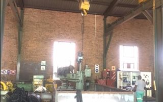 876 m² Industrial space in Die Heuwel