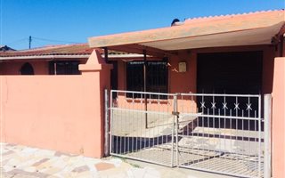 3 Bedroom House in Motherwell