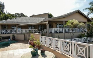 6 Bedroom House in Montclair