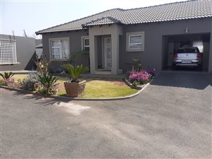 2 Bed Simplex in Rangeview
