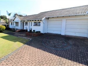 4 Bed House in Highway Gardens