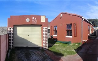 3 Bedroom House in Mitchells Plain