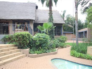 4 Bedroom House in Waterkloof Glen