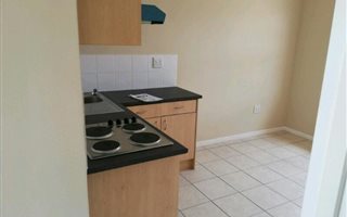 2 Bedroom House in Pelikan Park
