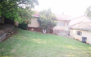 3 Bedroom House in Brackendowns