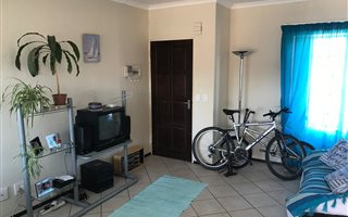 2 Bedroom Apartment in Brentwood
