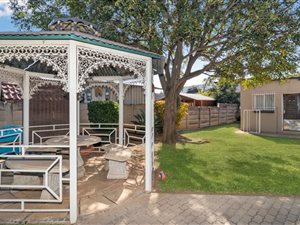 4 Bed House in Roseville