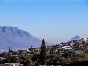 897 m² Land available in Welgemoed