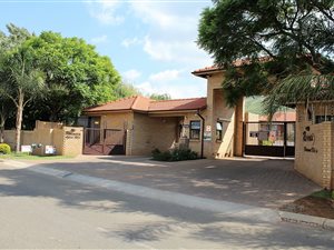 2 Bedroom Cluster in Amorosa