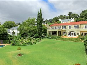 7 Bed House in Bishopscourt
