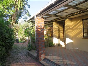 4 Bed House in Rondebosch