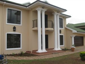 4 Bed House in Somerset Park