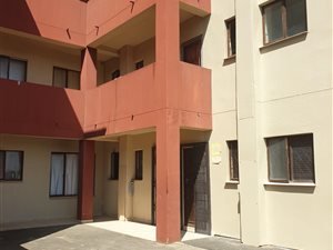 2 Bed Apartment in Brackenham