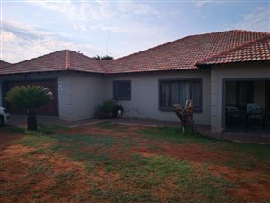 3 Bedroom House in Heatherview
