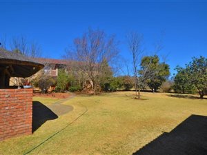 639 m² Commercial space in Spitskop