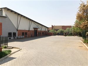 3789 m² Commercial space in Longmeadow