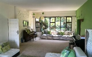 5 Bedroom House in Lukasrand