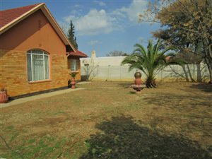 3 Bedroom House in Ellaton