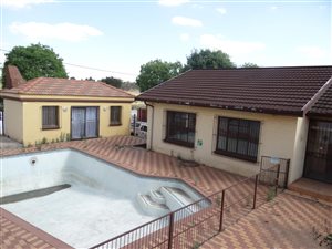 3 Bed House in Casseldale