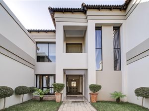 4 Bed House in Dainfern Valley