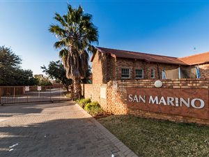 2 Bed Cluster in Kyalami Hills