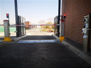 878 m² Commercial space in Kyalami