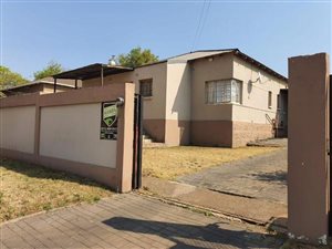3 Bed House in Fishers Hill