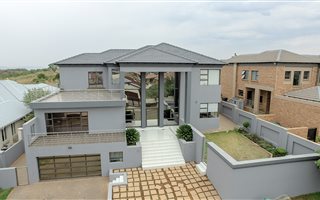 4 Bedroom House in Meyersdal Nature Estate
