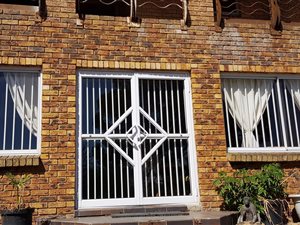 2 Bed House in Penhill