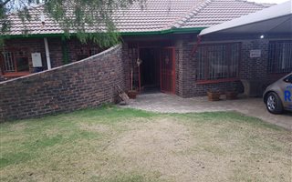 4 Bedroom House in Bethal