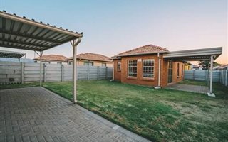 3 Bedroom Duplex in Andeon AH