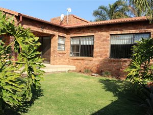 3 Bed Cluster in Honeydew Ridge