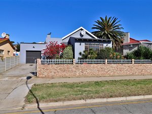3 Bed House in Steytler