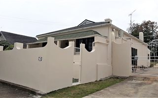 3 Bedroom House in College Hill