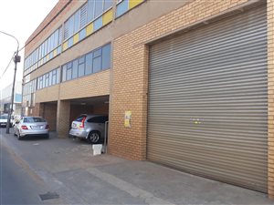 600 m² Industrial space in Driehoek