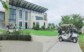 2 Bedroom Apartment in Jackal Creek Golf Estate