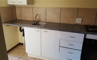 1 Bedroom Flat in Florida