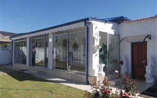 3 Bedroom House in Rensburg