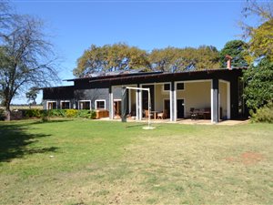 4.4 ha Farm in Randfontein