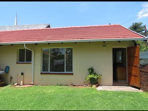 1 Bedroom Garden Cottage in Florida Park
