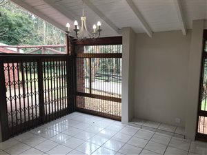 5 Bed House in Hillcrest Park