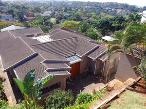 4 Bed House in Salt Rock