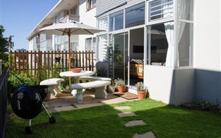 1 Bedroom Apartment in Oranjezicht