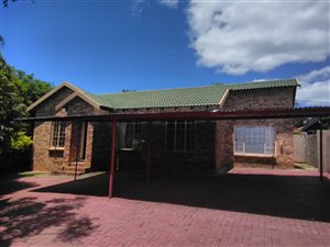 3 Bed House in Kingsview