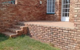 2 Bedroom Simplex in Radiokop