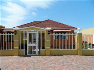 2 Bedroom House in Welcome Estate
