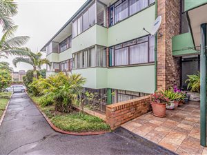 2 Bed Apartment in Pinetown Central