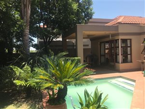 3 Bed House in Glen Marais
