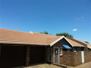 3 Bed Simplex in Glenvista